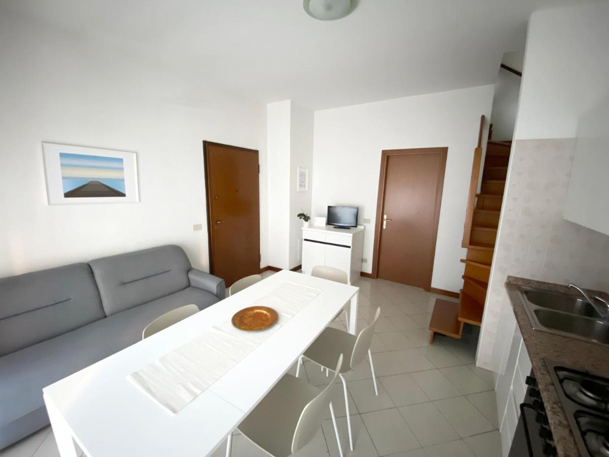 Dainese Apartments, Casa Abigail Lido di Jesolo Kültér fotó